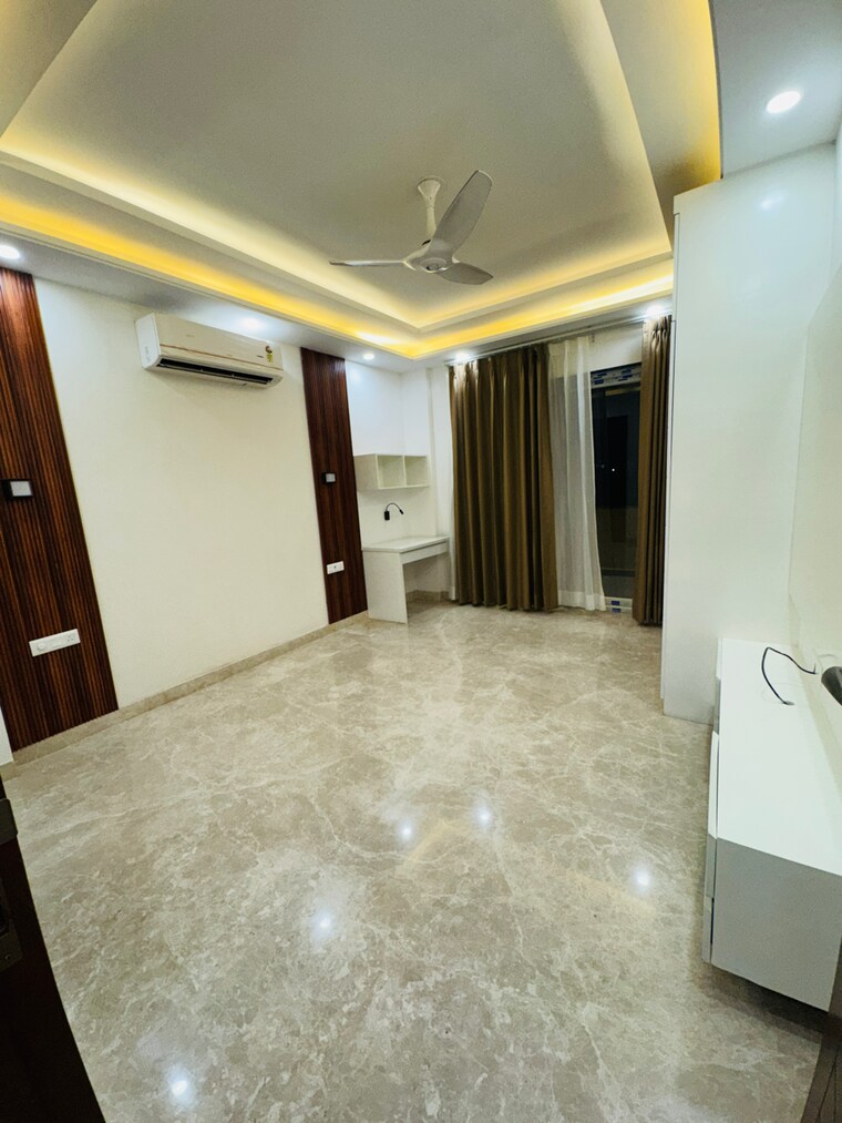 Room, south city 2 3 Bedroom 2150 Sq.Ft. Builder Floor In South City 2 Gurgaon 9096380