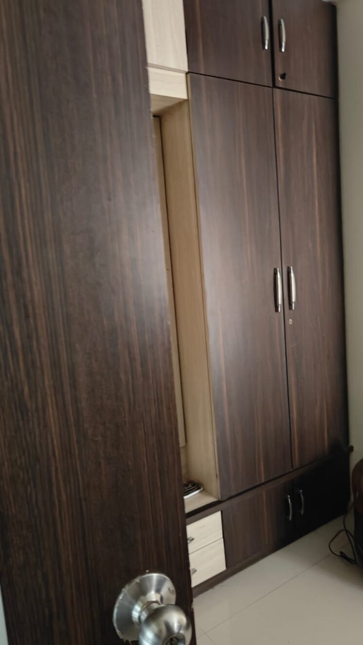 Bathroom, hiranandani-estate 3 Bedroom 1350 Sq.Ft. Apartment In Ghodbunder Road Thane 9096356