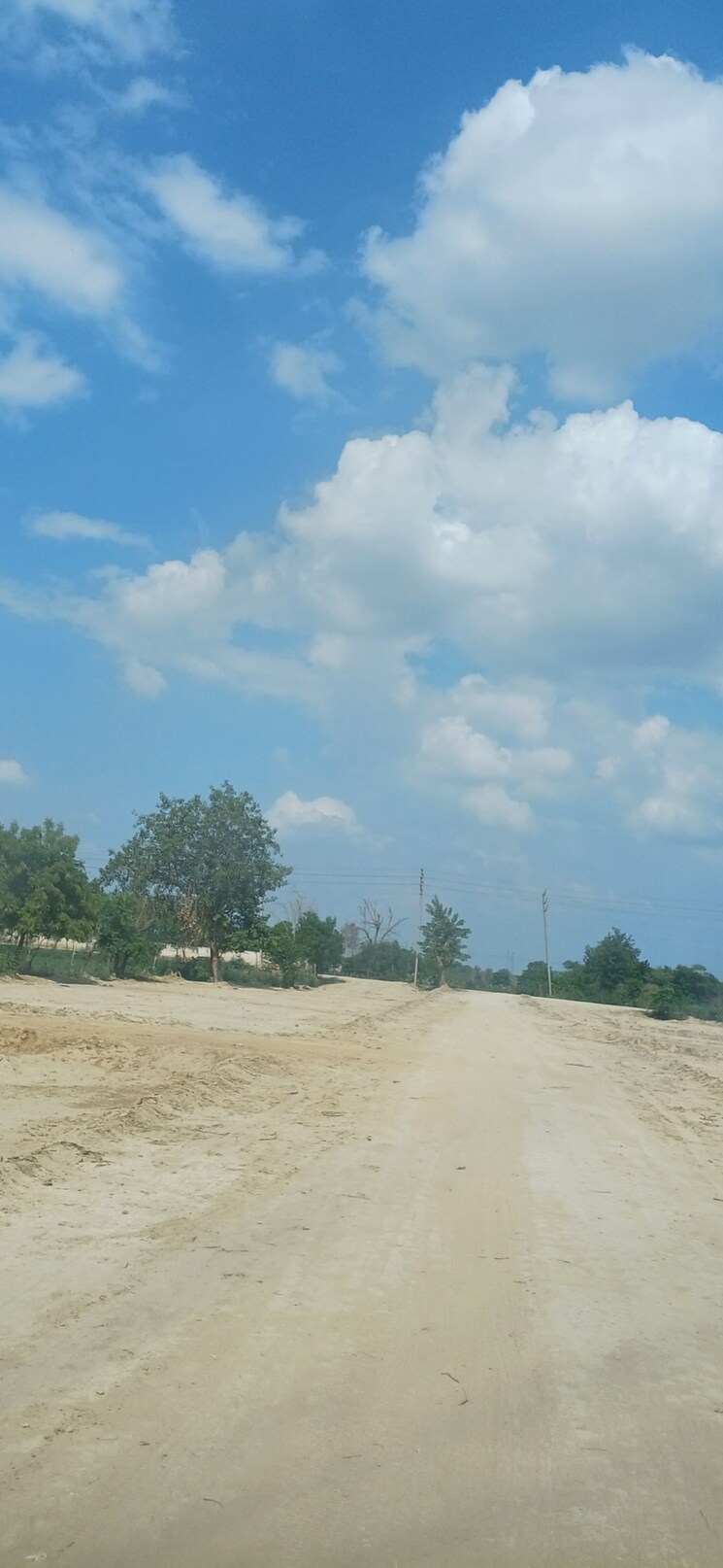 undefined, dheeraj nagar  109 Sq.Yd. Plot In Dheeraj Nagar Faridabad 9096373