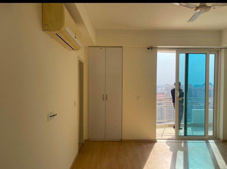 Room, dlf-the-belaire 4 Bedroom 4072 Sq.Ft. Apartment In Sector 54 Gurgaon 9096391