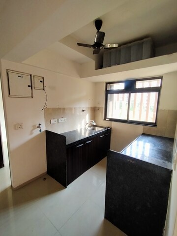 Team Area in 1.5 BHK Apartment at Rustomjee Avenue D1, Virar West – for Rent