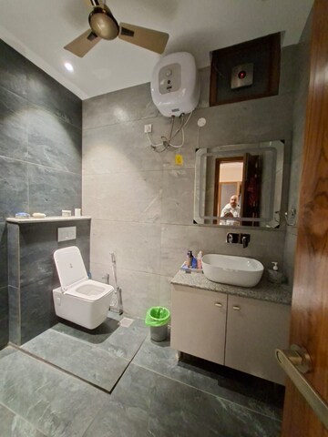 Bathroom in 3 BHK Builder Floor at Sector 7 – for Rent