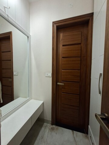 Balcony in 3 BHK Builder Floor at Sector 7 – for Rent