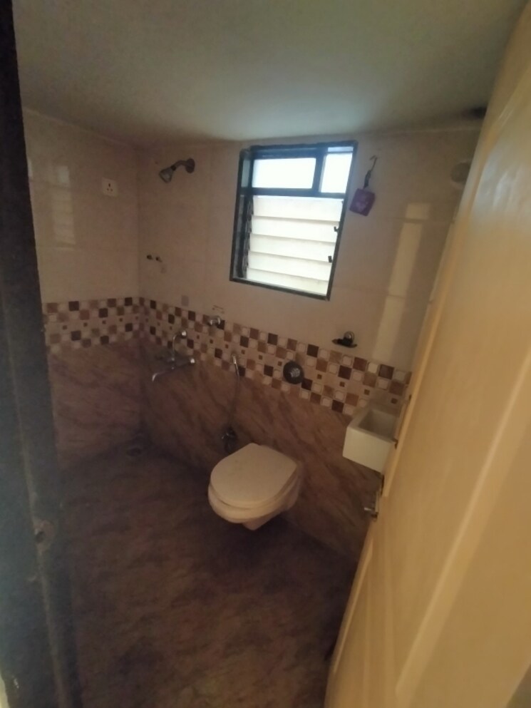 Bathroom, shree-shakun-greens 1 Bedroom 395 Sq.Ft. Apartment In Virar West Palghar 9096465