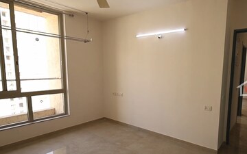 Room in 2 BHK Apartment at Hiranandani Estate Rodas Enclave, Ghodbunder Road – for Sale