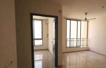 Room in 2 BHK Apartment at Hiranandani Estate Rodas Enclave, Ghodbunder Road – for Sale