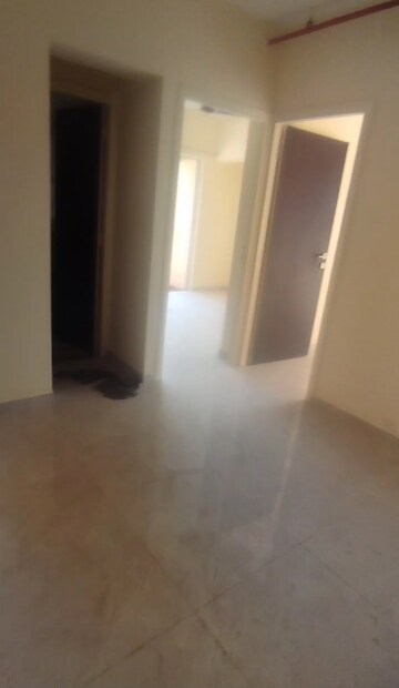 Room in 2 BHK Apartment at Bharat Ecovistas, Shilphata – for Rent
