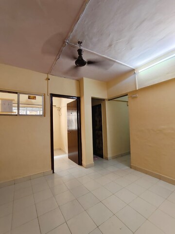 Room in 1 RK Apartment at Shree Sai Ganesh CHS Andheri East, Andheri East – for Rent