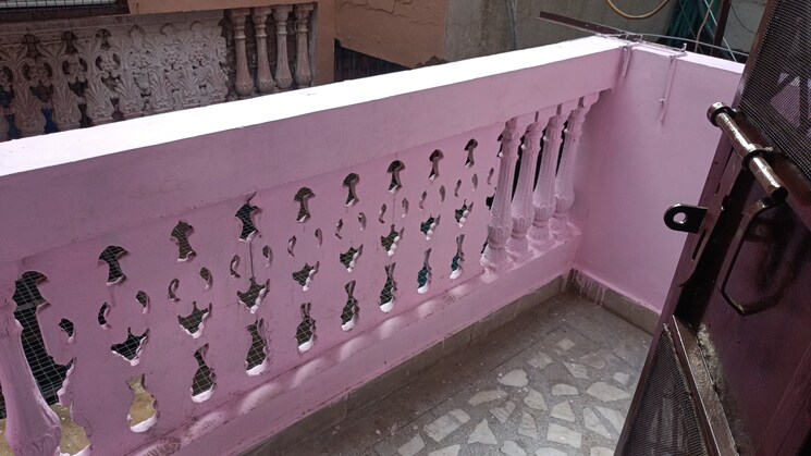 Balcony, vaishali sector 6 1 Bedroom 600 Sq.Ft. Builder Floor In Vaishali Sector 6 Ghaziabad 9096486