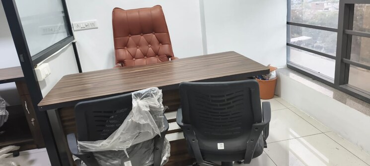 Team Area, satellite Commercial Office Space 505 Sq.Ft. In Satellite Ahmedabad 9096493