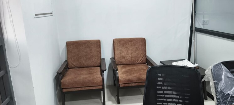 undefined, satellite Commercial Office Space 505 Sq.Ft. In Satellite Ahmedabad 9096493