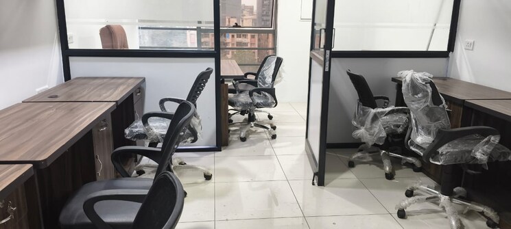 Team Area, satellite Commercial Office Space 505 Sq.Ft. In Satellite Ahmedabad 9096493