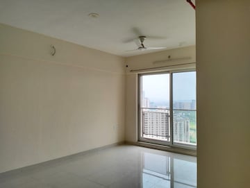 Room in 3 BHK Apartment at Ashar Sapphire, Kapur Bawdi – for Rent