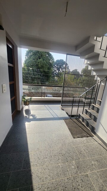 2 BHK Builder Floor For Rent in Sector 34