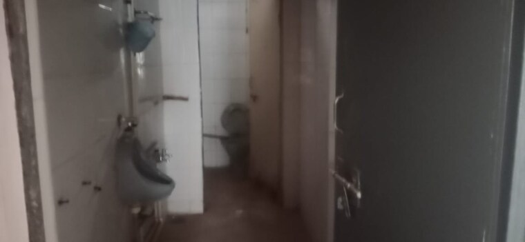 Bathroom, race course Commercial Office Space 2400 Sq.Ft. In Race Course Vadodara 9096502
