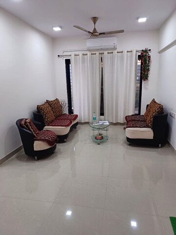Living Room in 3 BHK Apartment at Thane West – for Rent