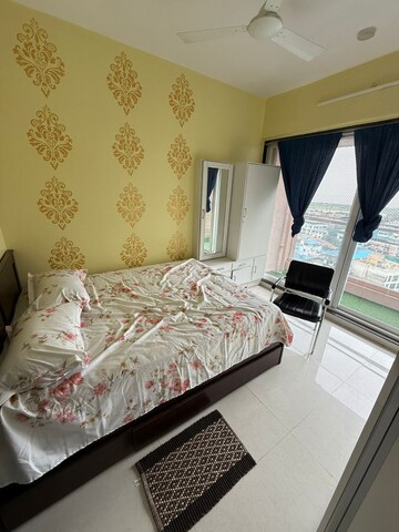 Bedroom in 3 BHK Apartment at Pyramid Aastha Alavio, Seawoods Sector 38 – for Rent