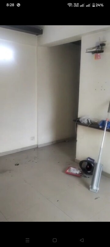 Room in 2 BHK Apartment at Sam Palm Olympia, Sector 16c Greater Noida – for Rent