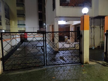 Building Lobby in 2 BHK Apartment at Shiv CHS Kopri, Kopri – for Rent