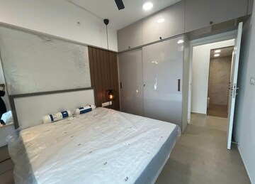 Bedroom in 2 BHK Apartment at Kanakia Silicon Valley, Powai – for Rent