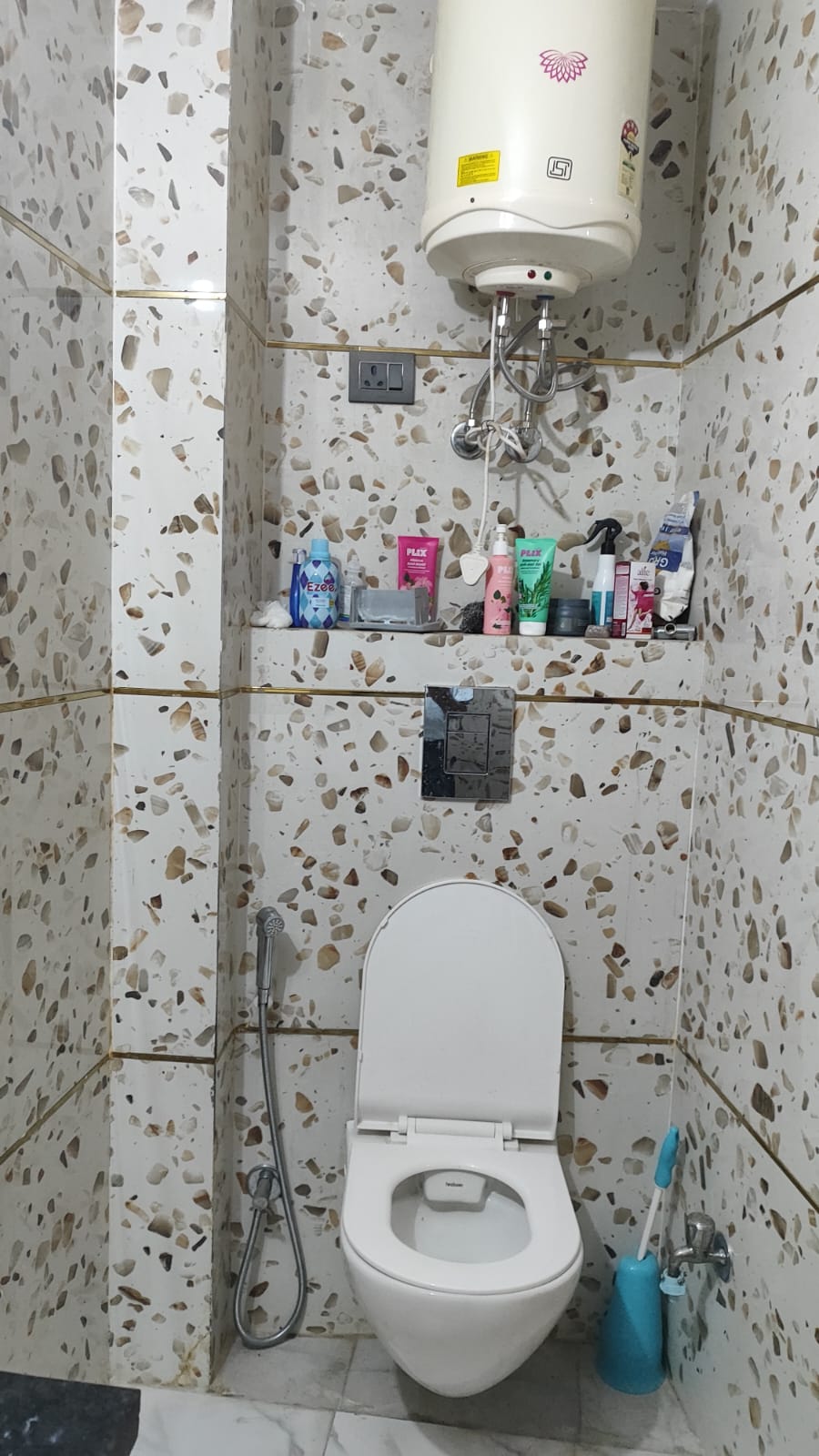 3 BHK + Pooja Room Builder Floor For Sale in Ridhi Shidhi Apartments 