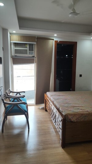 Parking in 3 BHK Builder Floor at Chhajjupur – for Sale