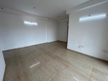 Room in 2 BHK Apartment at CCI Rivali Park, Borivali East – for Rent