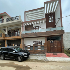 4 BHK + Extra Room Independent House For Sale in Gomti Nagar