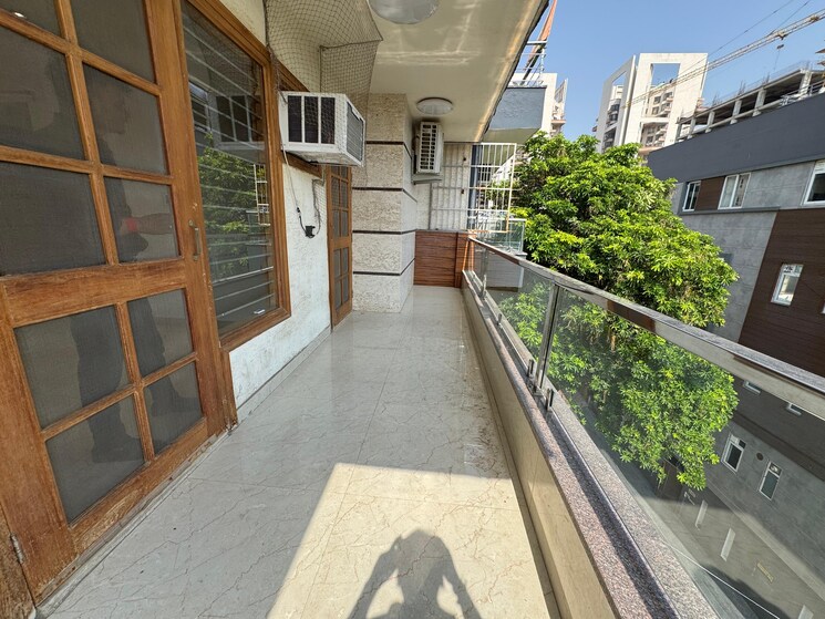 Balcony, global-arcade 3 Bedroom 215 Sq.Yd. Builder Floor In Sector 42 Gurgaon 9096573