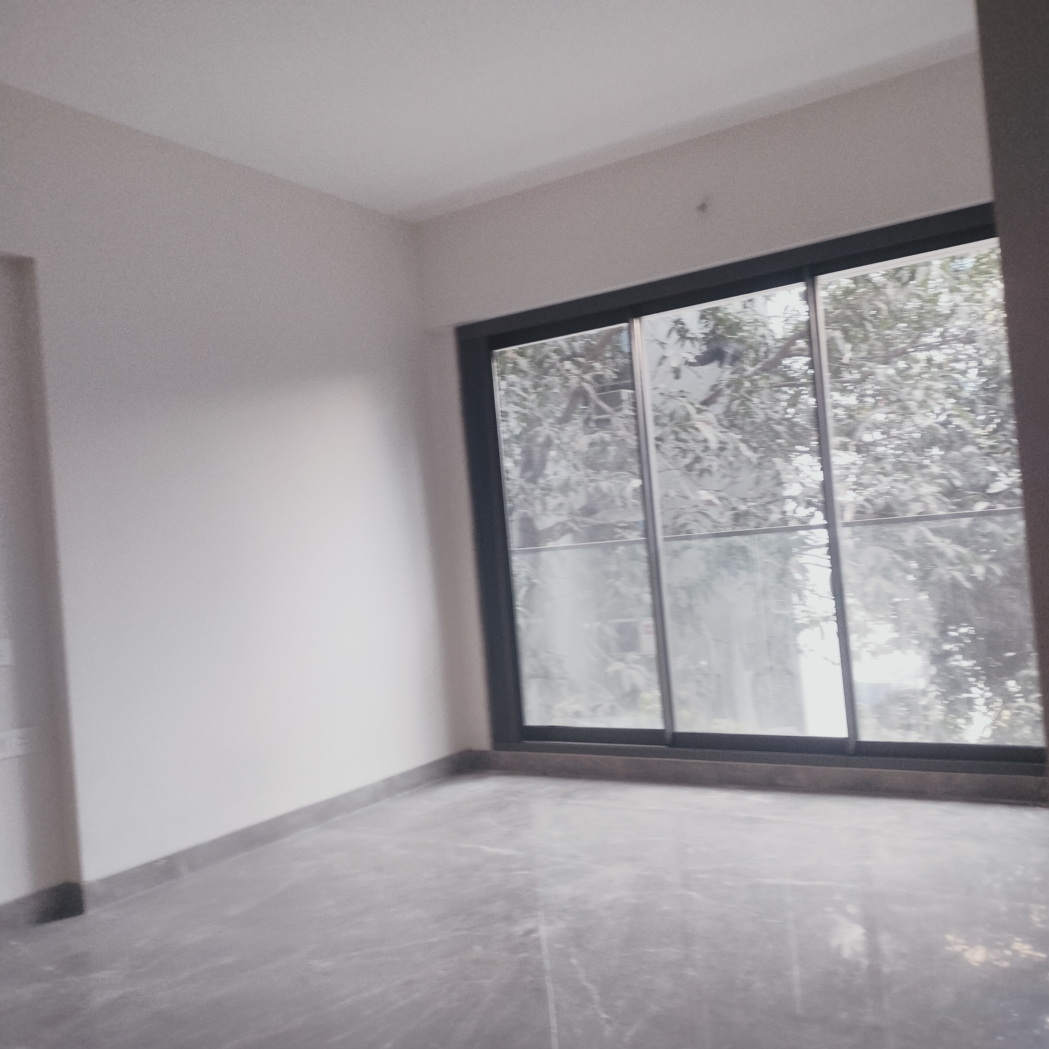3 BHK Apartment For Rent in Yari Road