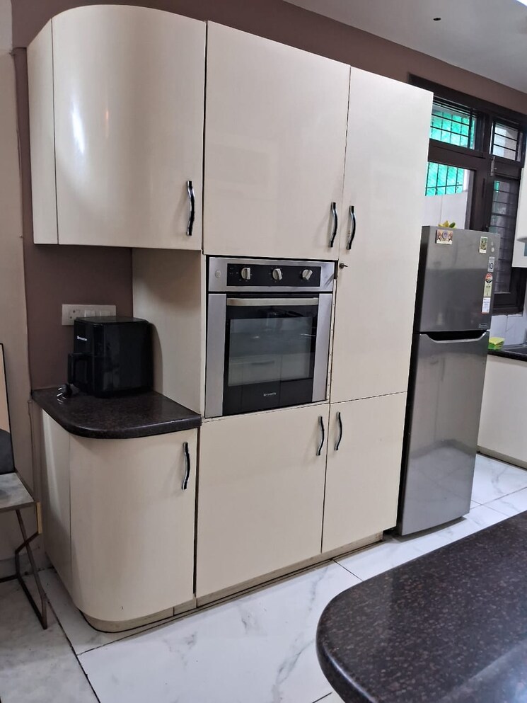 Kitchen, unitech-south-city-ii 3 Bedroom 1650 Sq.Ft. Builder Floor In Sector 50 Gurgaon 9096586