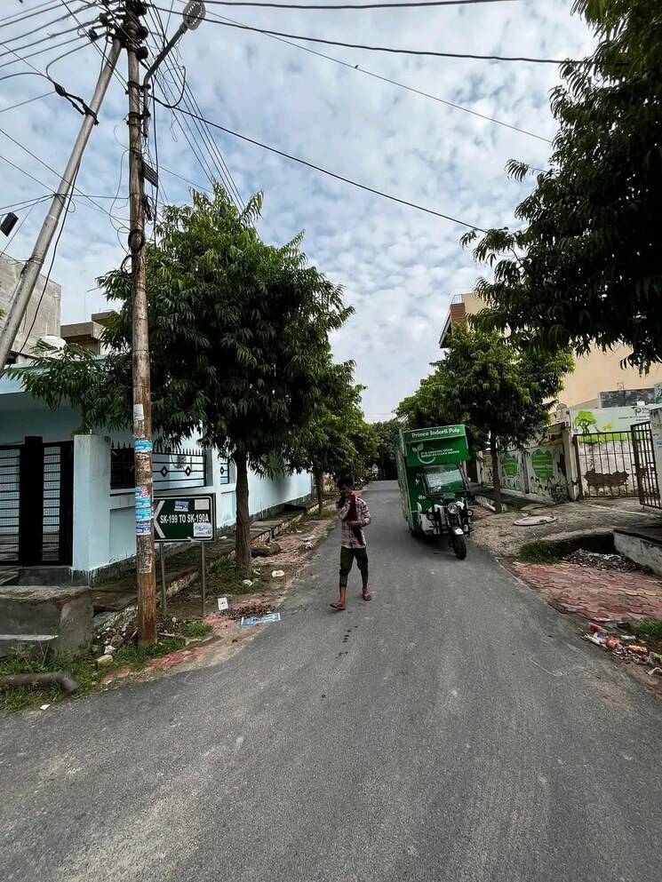 Exterior View, sector 11 6 Bedroom 112 Sq.Mt. Independent House In Sector 11 Noida 9096589