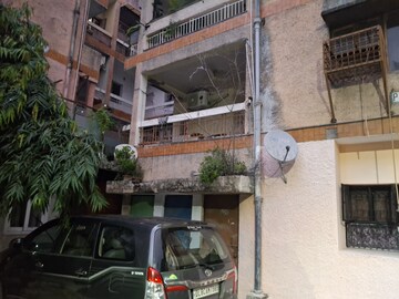 6 BHK Independent House – Exterior View View at Sector 11 - for Sale