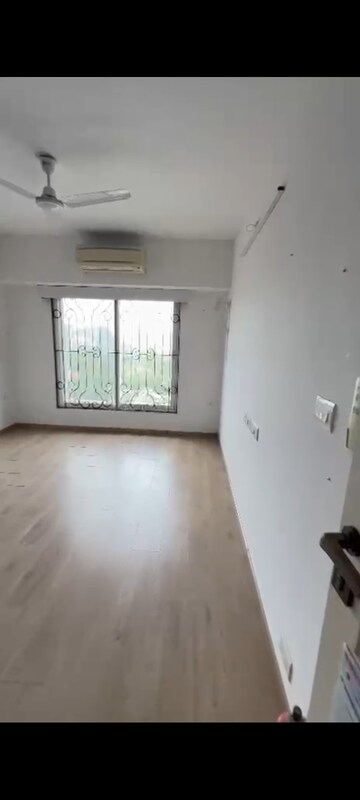Room in 2 BHK Apartment at Rustomjee Erika, Bandra East – for Rent