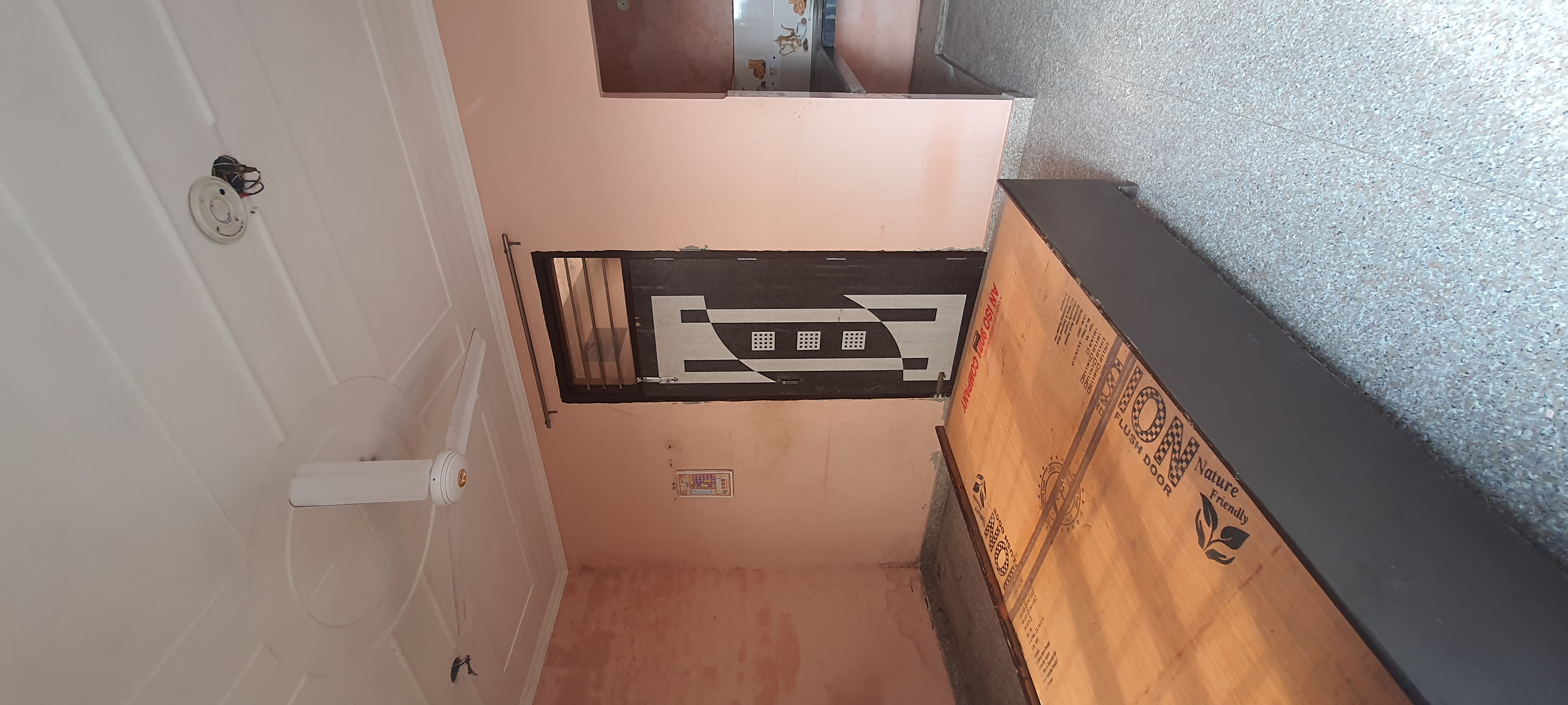 1 BHK + Study Room Independent House For Rent in Faridabad Sector 3