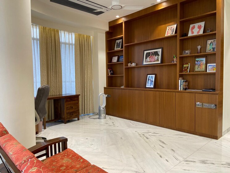 Bedroom, paras-quartier 4 Bedroom 6000 Sq.Ft. Apartment In Gwal Pahari Gurgaon 9096600