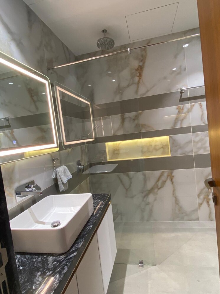 Team Area, paras-quartier 4 Bedroom 6000 Sq.Ft. Apartment In Gwal Pahari Gurgaon 9096600