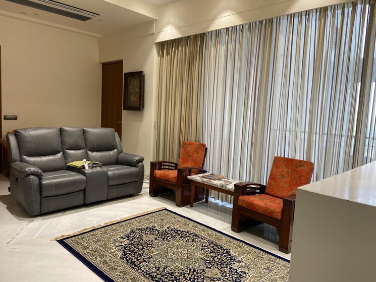 Bedroom, paras-quartier 4 Bedroom 6000 Sq.Ft. Apartment In Gwal Pahari Gurgaon 9096600