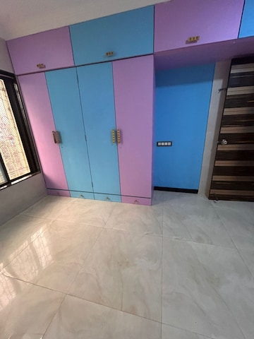 Room in 2 BHK Apartment at Raheja Reflections Eternity, Kandivali East – for Sale