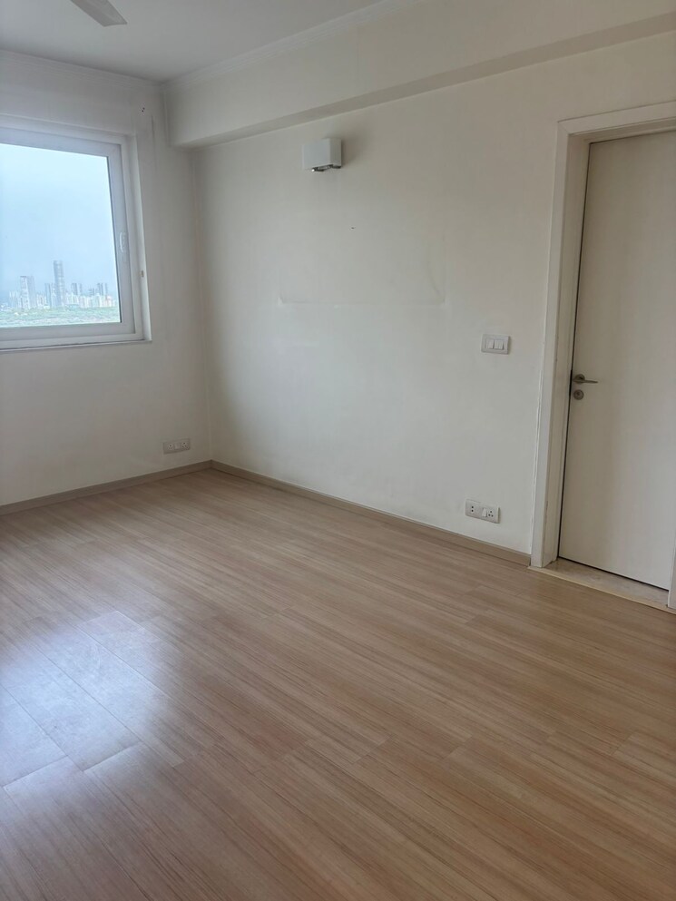 Room, dlf-park-place 4 Bedroom 2677 Sq.Ft. Apartment In Sector 54 Gurgaon 9096635