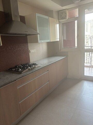 Kitchen in 4 BHK Apartment at DLF Park Place, Sector 54 – for Rent
