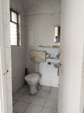 Bathroom in 3 BHK Apartment at Kubera Gulshan, Aundh – for Rent