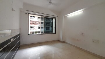 Room in 3 BHK Apartment at Avanti Vihar – for Rent