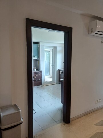 Room in 4 BHK Apartment at Emaar The Palm Springs, Sector 54 – for Rent