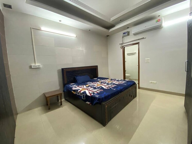 Bedroom, sector 45 2 Bedroom 1100 Sq.Ft. Builder Floor In Sector 45 Gurgaon 9096662