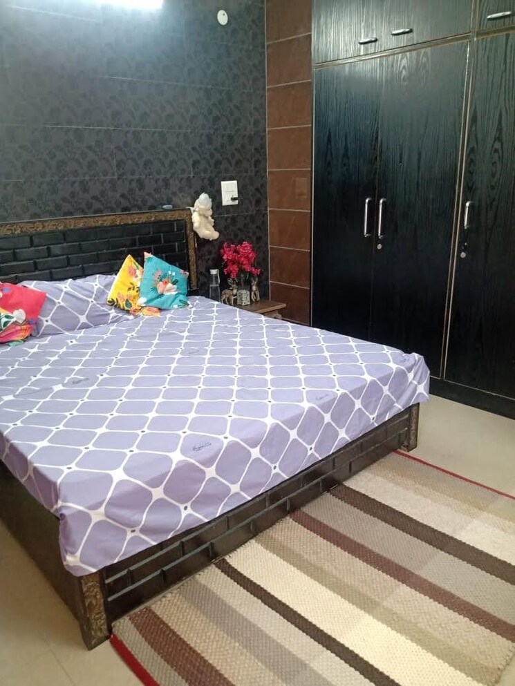 Bedroom, sector 45 2 Bedroom 1100 Sq.Ft. Builder Floor In Sector 45 Gurgaon 9096662