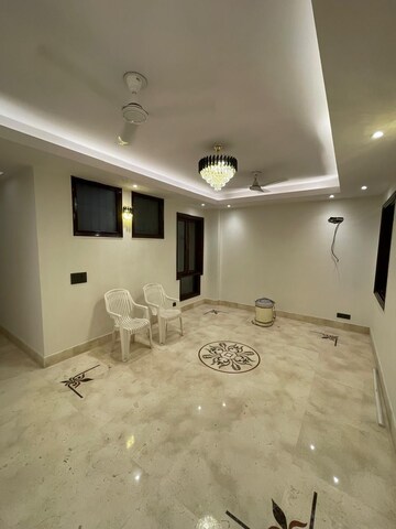 Building Lobby in 3 BHK Builder Floor at East of Kailash Block-B RWA, East Of Kailash – for Sale