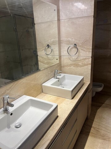 Bathroom in 5 BHK Penthouse at Abw La Lagune, Sector 54 – for Rent