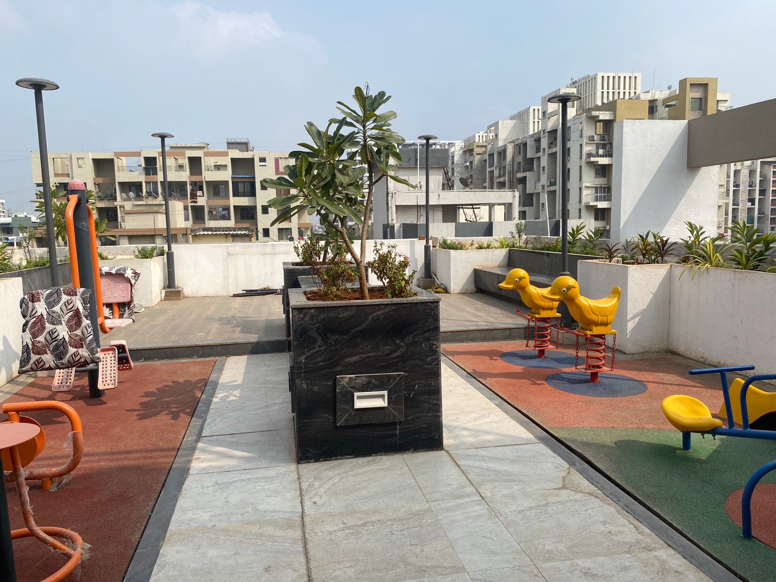 1 BHK Apartment For Rent in MD Brahma Towers