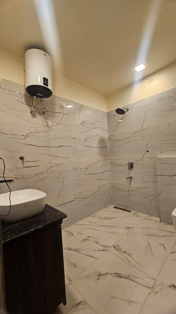 Team Area in 3 BHK Independent House at Gomti Nagar – for Rent